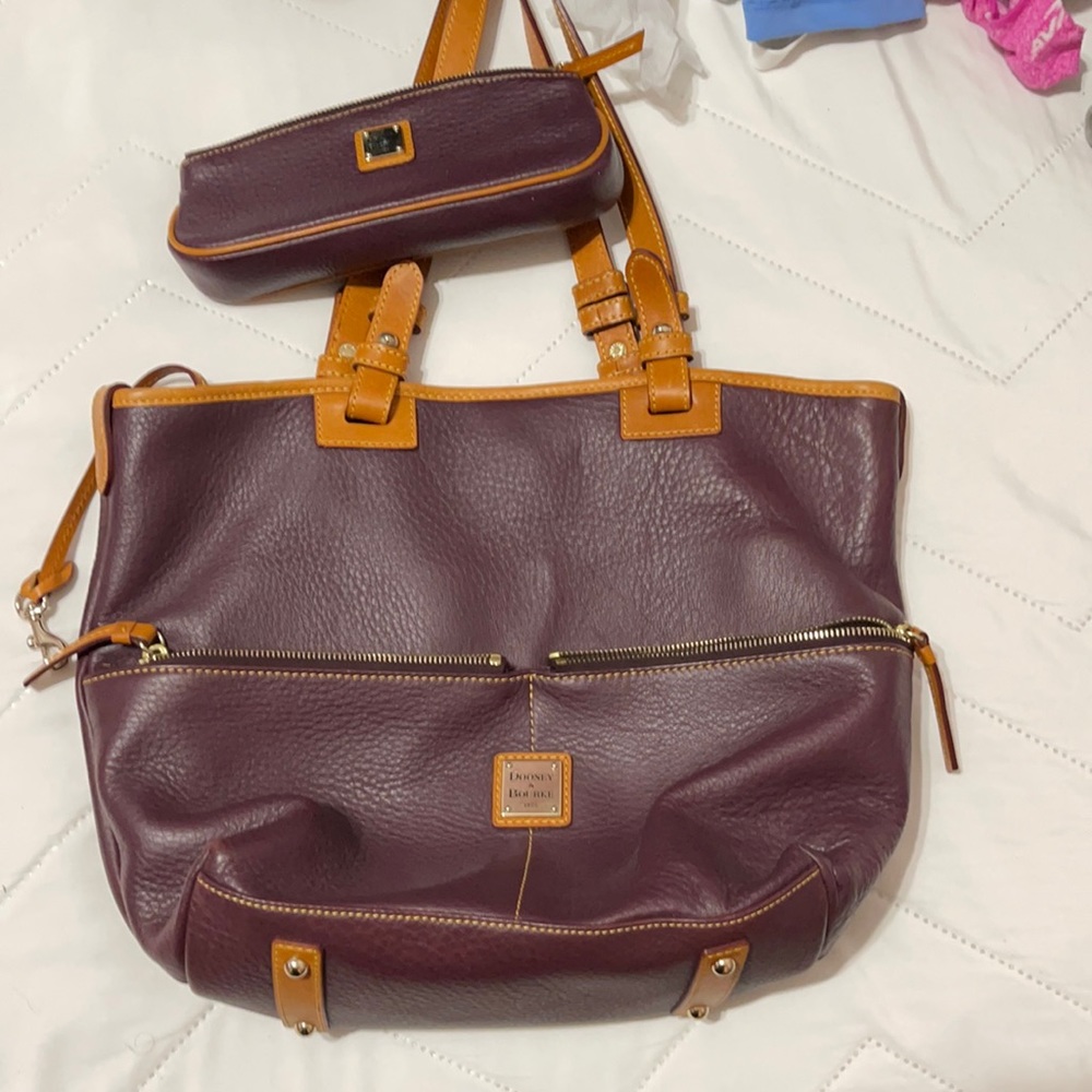 Dooney &bourke purse and wallet